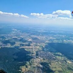 Flugwegposition um 14:21:17: Aufgenommen in der Nähe von Bamberg, Deutschland in 2107 Meter